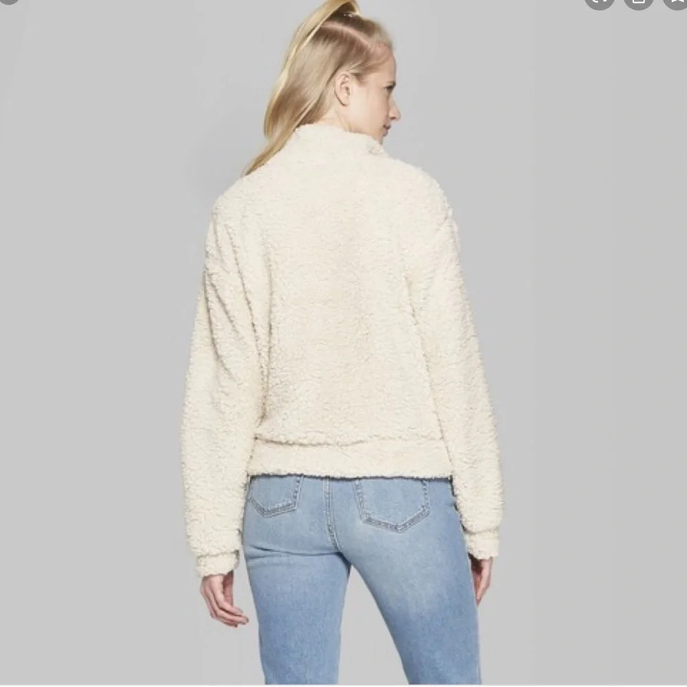 WILD FABLE Women's SHERPA PULLOVER - Picture 3 of 12